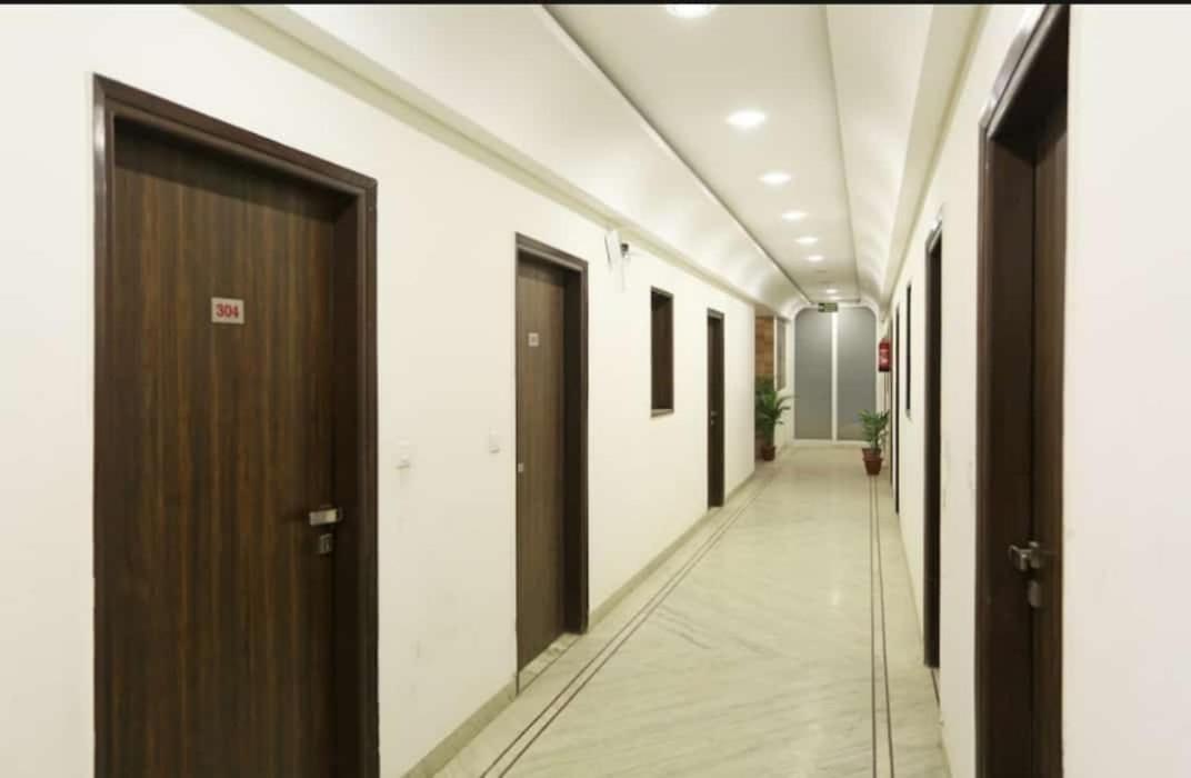 Basoya Farm 2Bhk Villla With Pool - 10 Min Away From Chattarpur Фаридабад Екстериор снимка